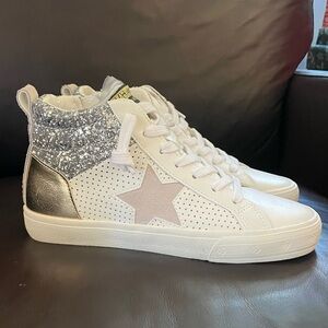 Vintage Havana White/Silver/Gold Lester. Size 6.